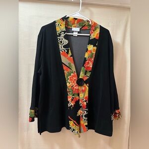 Soft Surroundings Women’s Kimono Style Top | Floral Accent L Open Front